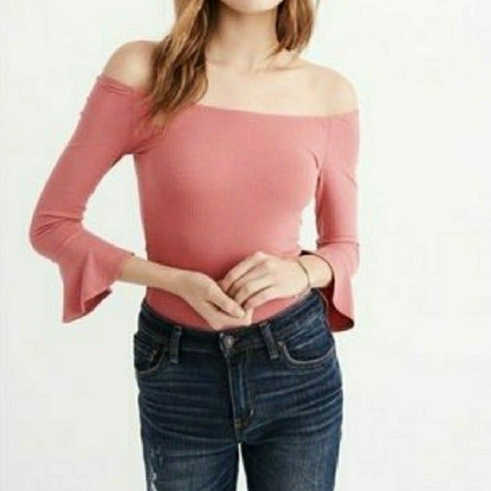 NWT Abercrombie & Fitch Bell Sleeve Bodysuit